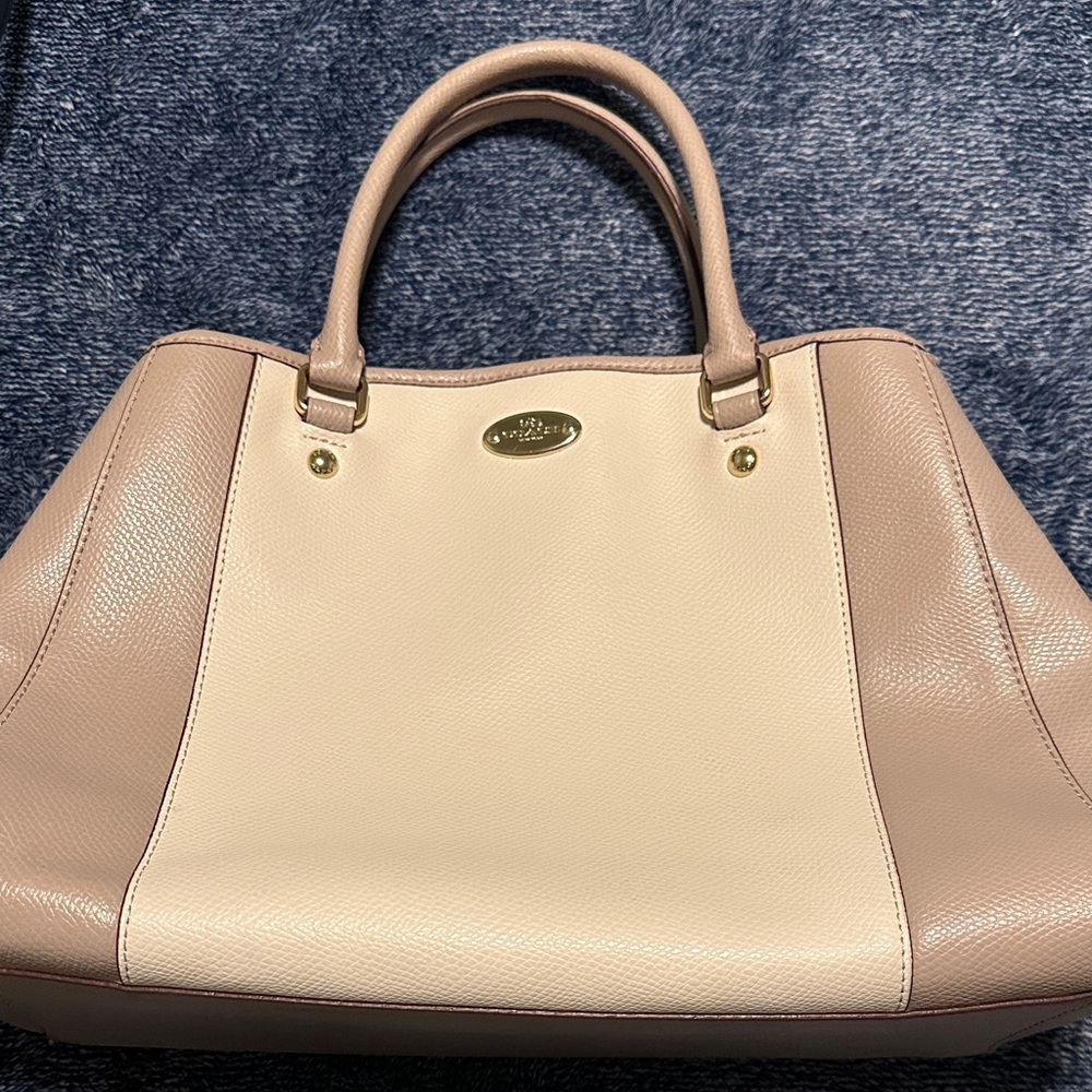 Coach Margot carryall